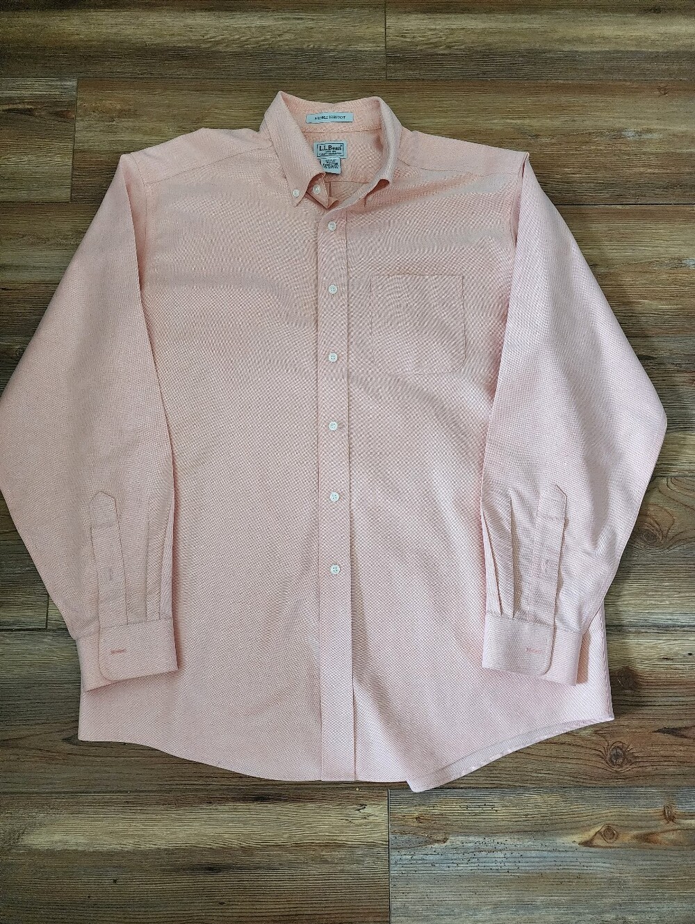 LL Bean Men's 16 1/2-35 Wrinkle-Free Pinpoint Oxford Cloth Shirt Traditional Fit